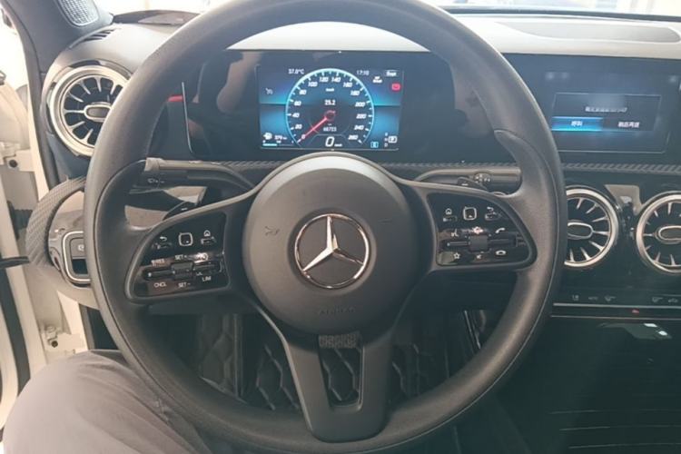 Used Mercedes-Benz A-Class 2022 A 180 L Steering Wheel