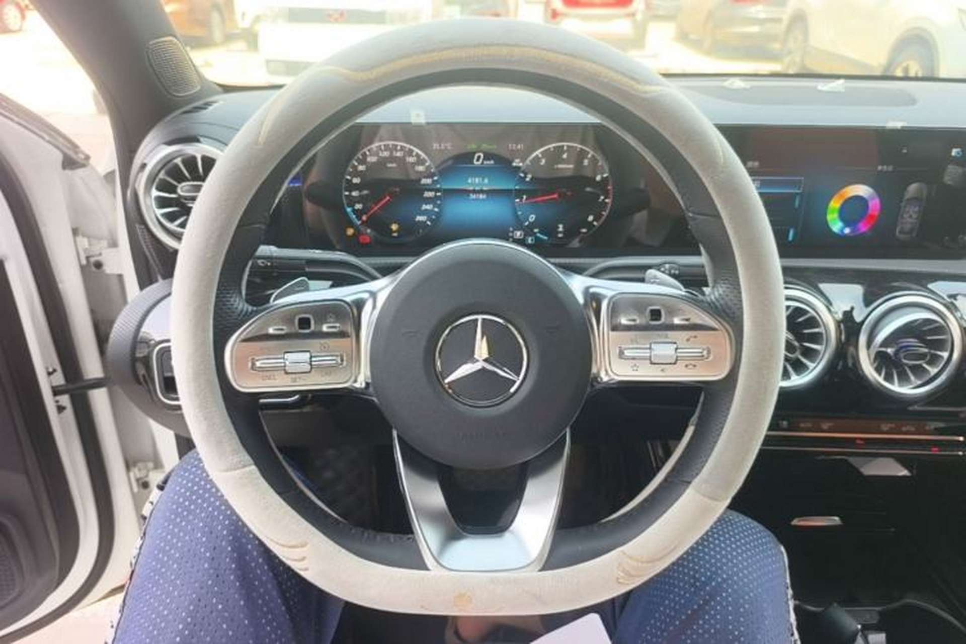 Used Mercedes-Benz A-Class 2022 Revised Version A 200 L Sport Sedan Fashionable Style Steering Wheel