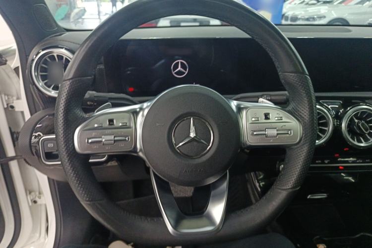 Used Mercedes-Benz A-Class 2022 A 200 L Sport Sedan Fashion Model Steering Wheel