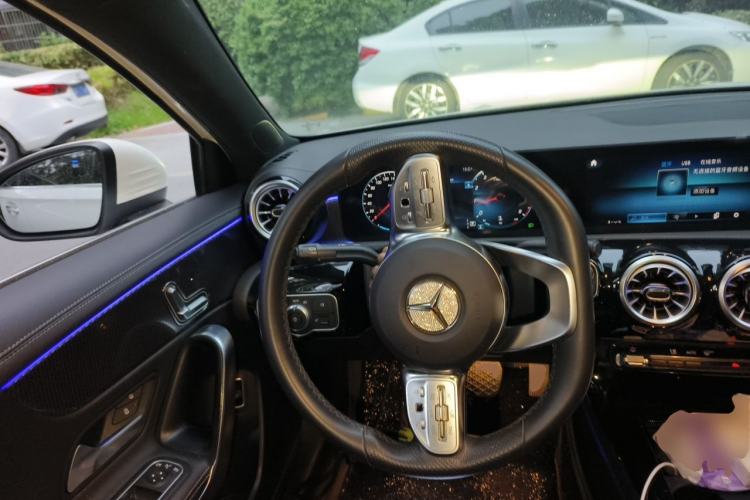 Used Mercedes-Benz A-Class 2022 Revised Version A 200 L Sport Sedan Fashionable Style Steering Wheel