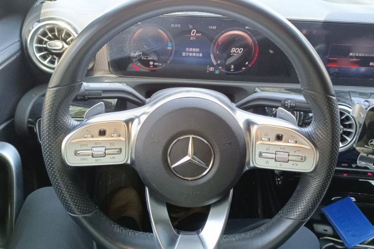 Used Mercedes-Benz A-Class 2022 A 200 L Sport Sedan Fashion Model Steering Wheel