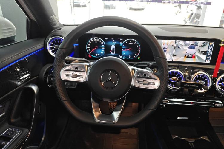 Used Mercedes-Benz A-Class 2022 Revised Version A 200 L Sport Sedan Fashionable Style Steering Wheel