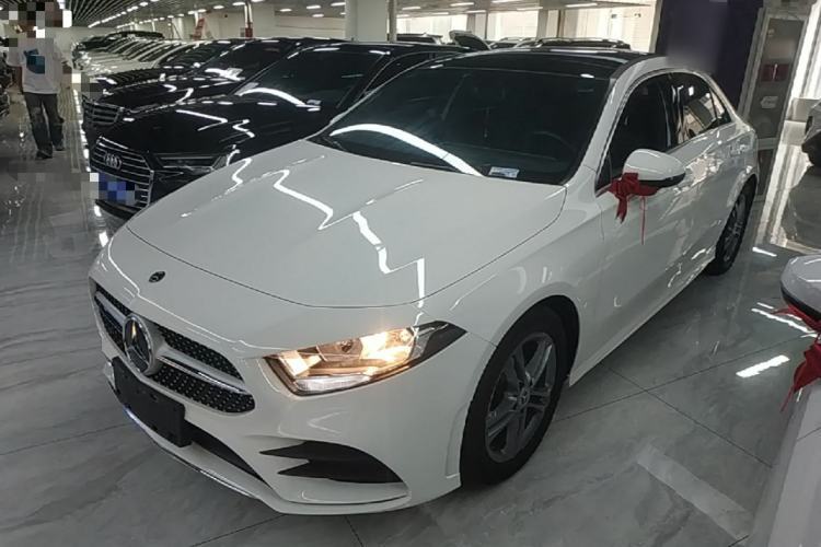 Used Mercedes-Benz A-Class 2022 A 180 L Sport Sedan Guazi used car, China used car export, Used car for sale, Used Mercedes-Benz cars, Cheapest cars for sale