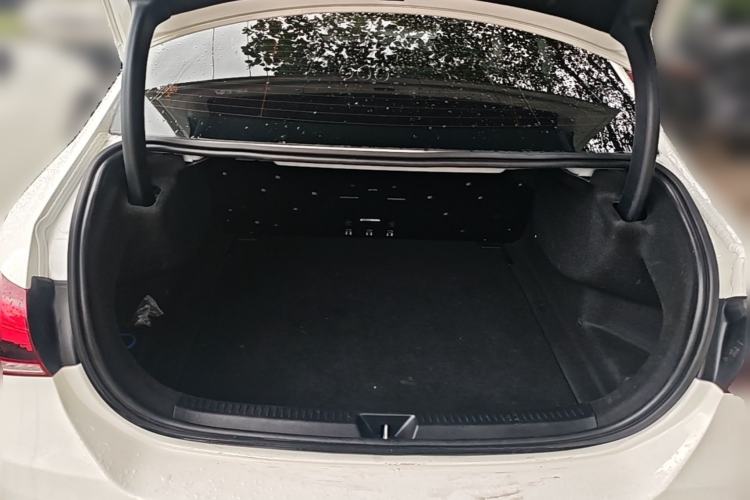 Used Mercedes-Benz A-Class 2022 Second Facelift A 200 L Sport Sedan Fashion Version Trunk