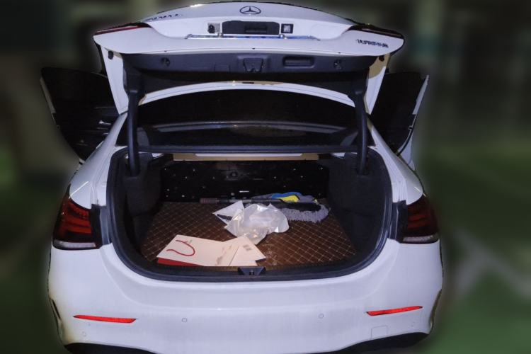 Used Mercedes-Benz A-Class 2022 Revised Version A 200 L Sport Sedan Fashionable Style Trunk