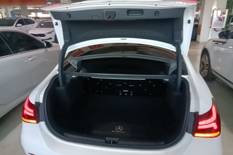 Used Mercedes-Benz A-Class 2022 Second Facelift A 200 L Sport Sedan Fashion Version Trunk