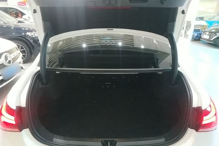 Used Mercedes-Benz A-Class 2022 Second Facelift A 200 L Sport Sedan Fashion Version Trunk