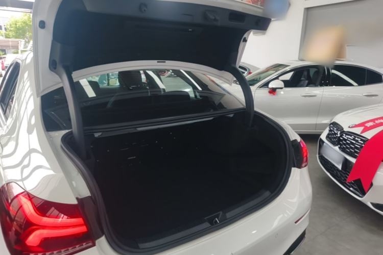 Used Mercedes-Benz A-Class 2022 Second Facelift A 200 L Sport Sedan Fashion Version Trunk