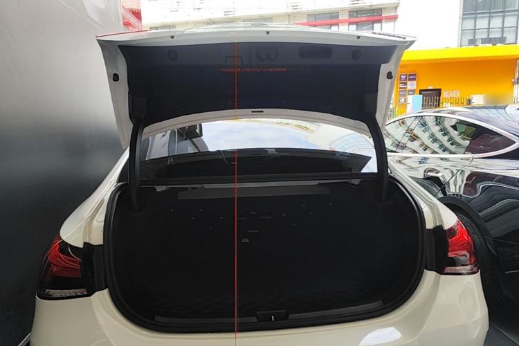 Used Mercedes-Benz A-Class 2022 Restyled A 200 L Sport Sedan Fashion Version Trunk