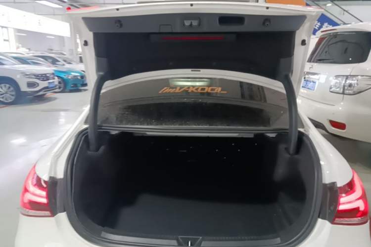 Used Mercedes-Benz A-Class 2022 Restyled A 200 L Sport Sedan Fashion Version Trunk