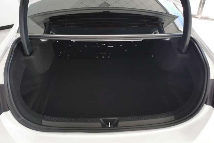 Used Mercedes-Benz A-Class 2022 Second Facelift A 200 L Sport Sedan Fashion Version Trunk