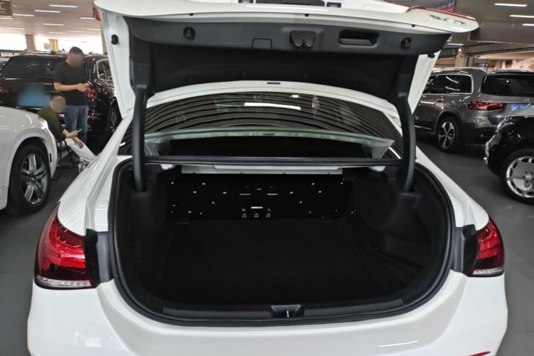 Used Mercedes-Benz A-Class 2022 Restyled A 200 L Sport Sedan Fashion Version Trunk