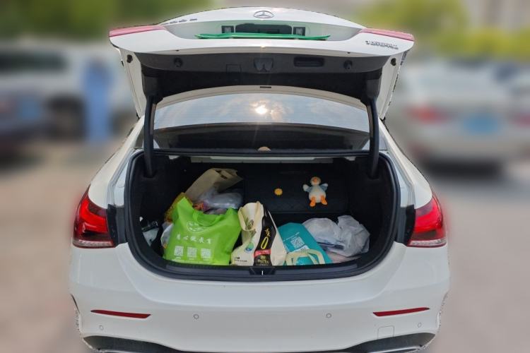 Used Mercedes-Benz A-Class 2022 Revised Version A 200 L Sport Sedan Fashionable Style Trunk