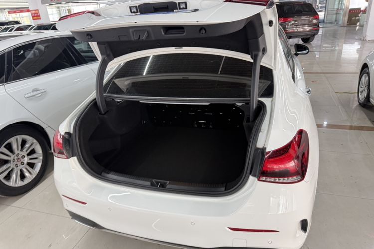 Used Mercedes-Benz A-Class 2022 Restyled A 200 L Sport Sedan Fashion Version Trunk
