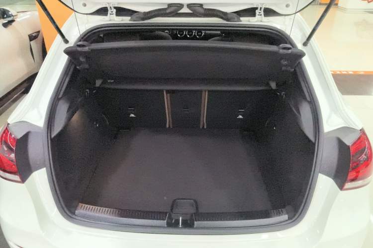 Used Mercedes-Benz A-Class 2022 A 200 Dynamic Edition Trunk