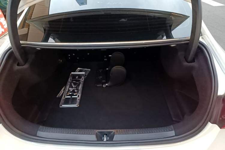 Used Mercedes-Benz A-Class 2022 Restyled A 200 L Sport Sedan Fashion Version Trunk