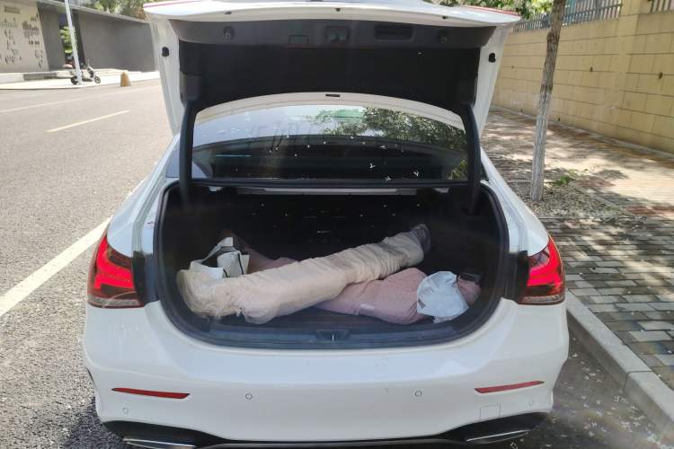 Used Mercedes-Benz A-Class 2022 Second Facelift A 200 L Sport Sedan Fashion Version Trunk