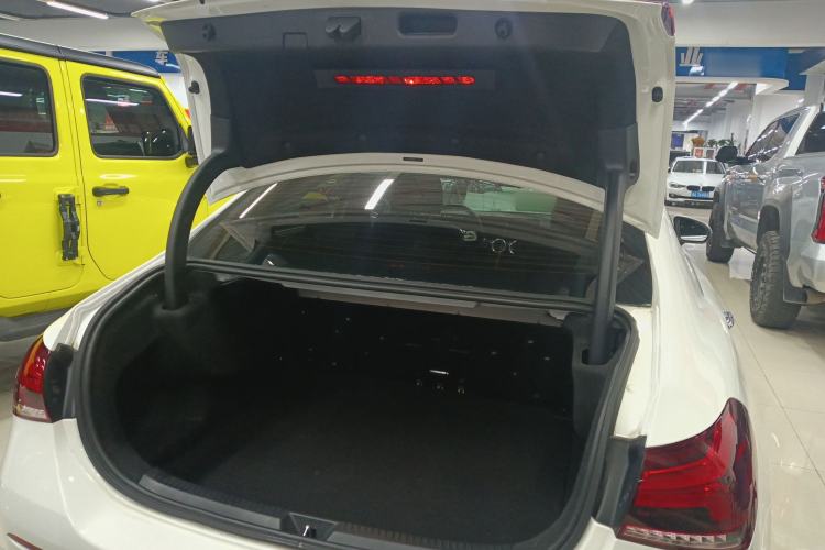 Used Mercedes-Benz A-Class 2022 Restyled A 200 L Sport Sedan Fashion Version Trunk