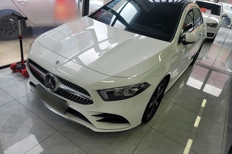 Used Mercedes-Benz A-Class 2022 Revised Version A 200 L Sport Sedan Fashionable Style Guazi used car, China used car export, Used car for sale, Used  cars, Cheapest cars for sale