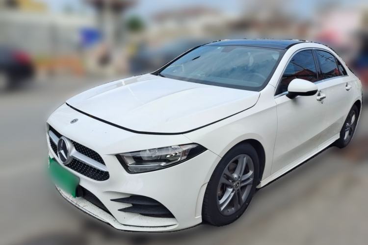 Used Mercedes-Benz A-Class 2022 A 180 L Sport Sedan Guazi used car, China used car export, Used car for sale, Used Mercedes-Benz cars, Cheapest cars for sale