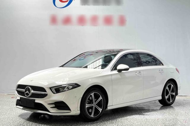 Used Mercedes-Benz A-Class 2022 Second Facelift A 200 L Sport Sedan Fashion Version