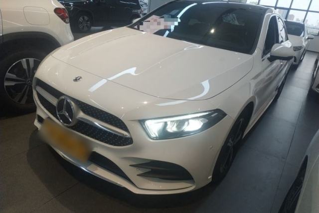 Used Mercedes-Benz A-Class 2022 Revised Version A 200 L Sport Sedan Fashionable Style