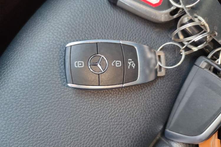 Used Mercedes-Benz A-Class 2022 Restyled A 200 L Sport Sedan Fashion Version Vehicle Key