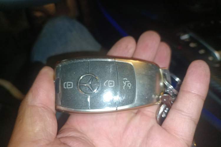 Used Mercedes-Benz A-Class 2022 Restyled A 200 L Sport Sedan Fashion Version Vehicle Key