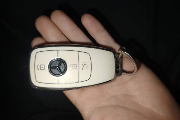 Used Mercedes-Benz A-Class 2022 Second Facelift A 200 L Sport Sedan Fashion Version Vehicle Key