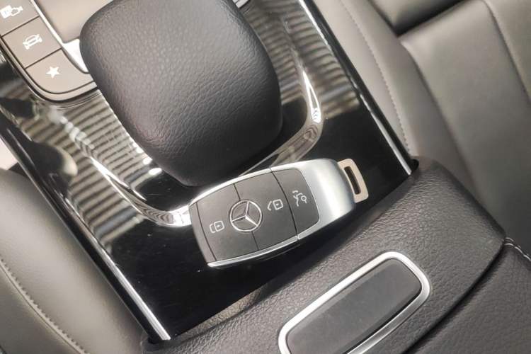 Used Mercedes-Benz A-Class 2022 Restyled A 200 L Sport Sedan Fashion Version Vehicle Key