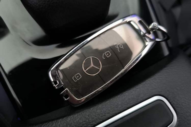 Used Mercedes-Benz A-Class 2022 Restyled A 200 L Sport Sedan Fashion Version Vehicle Key