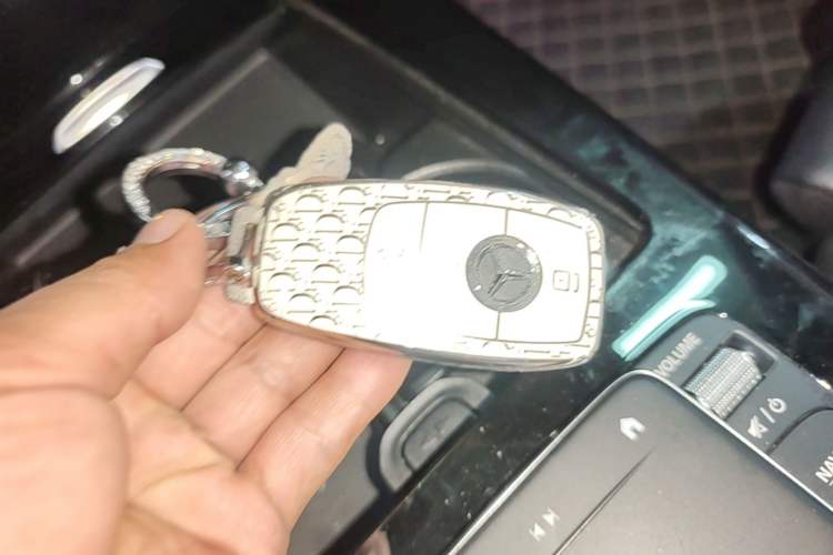 Used Mercedes-Benz A-Class 2022 Restyled A 200 L Sport Sedan Fashion Version Vehicle Key