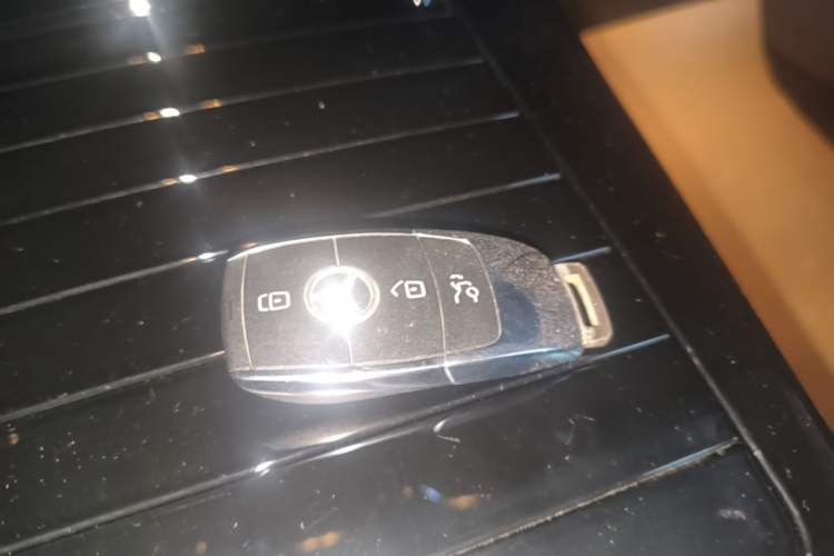 Used Mercedes-Benz A-Class 2022 Restyled A 180 L Sport Sedan Vehicle Key