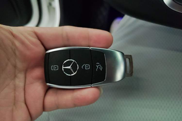 Used Mercedes-Benz A-Class 2022 Restyled A 200 L Sport Sedan Fashion Version Vehicle Key