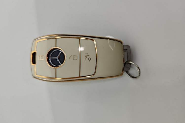 Used Mercedes-Benz A-Class 2022 Restyled A 200 L Sport Sedan Fashion Version Vehicle Key