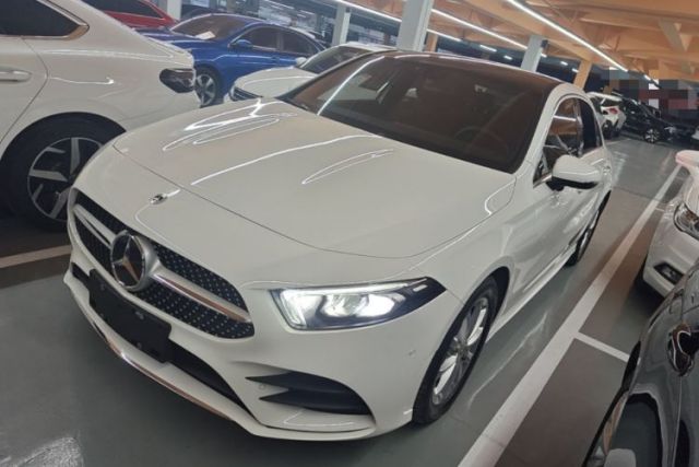 Used Mercedes-Benz A-Class 2022 A 200 L Sport Sedan Fashion Model