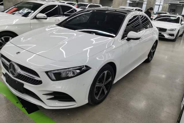 Used Mercedes-Benz A-Class 2022 Revised Version A 200 L Sport Sedan Fashionable Style