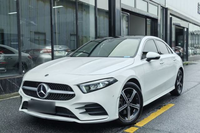 Used Mercedes-Benz A-Class 2022 Revised Version A 200 L Sport Sedan Fashionable Style