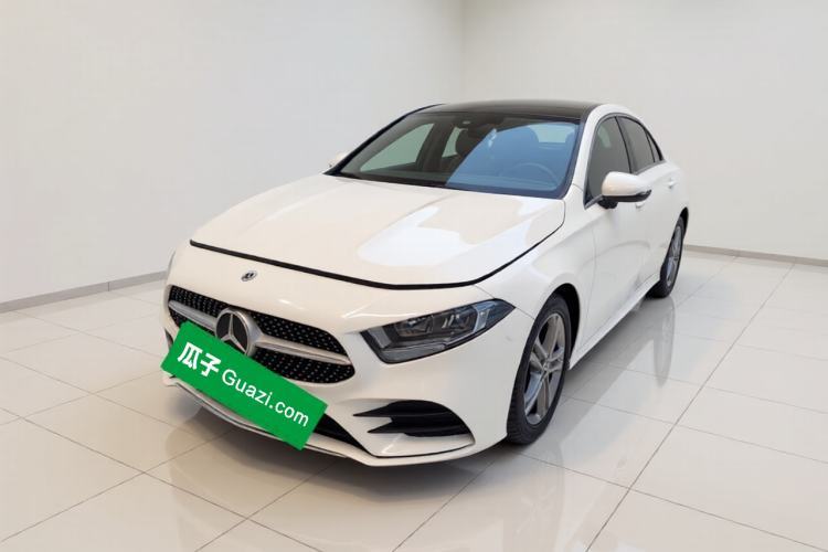 Mercedes-Benz A-Class 2022 Restyled A 180 L Sport Sedan d’occasion Guazi used car, China used car export, Used car for sale, Used  cars, Cheapest cars for sale