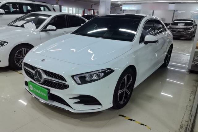 Used Mercedes-Benz A-Class 2022 Revised Version A 200 L Sport Sedan Fashionable Style