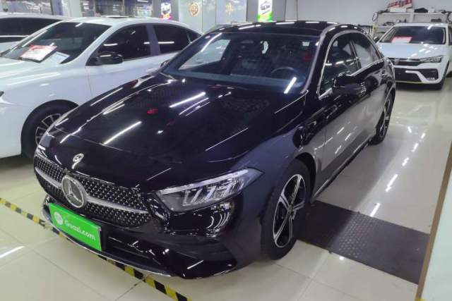 Mercedes-Benz A-Class 2023 A 200 L Fashion Model usado