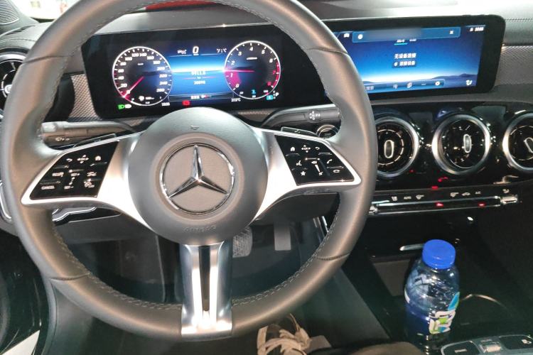 Used Mercedes-Benz A-Class 2023 A 180 L Center Console