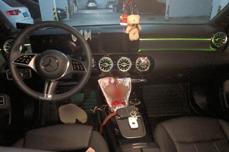 Used Mercedes-Benz A-Class 2023 A 180 L Center Console