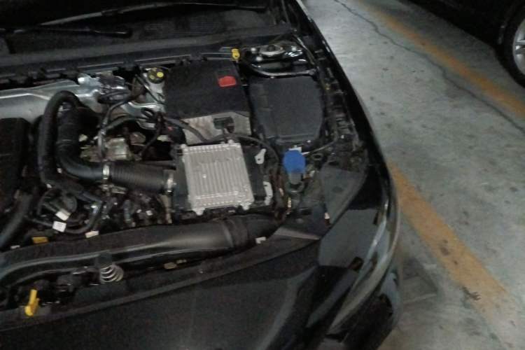 Used Mercedes-Benz A-Class 2023 A 180 L Engine Bay Left