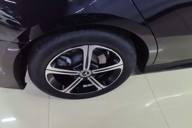 Used Mercedes-Benz A-Class 2023 A 200 L Fashion Model Exterior 5