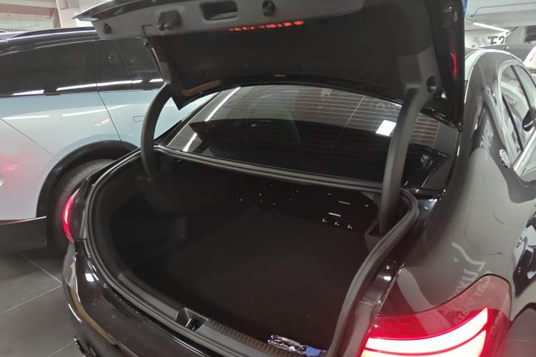 Used Mercedes-Benz A-Class 2023 A 200 L Fashion Model Trunk