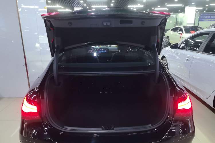 Used Mercedes-Benz A-Class 2023 A 200 L Fashion Model Trunk