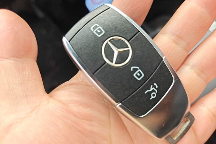 Used Mercedes-Benz A-Class 2023 A 200 L Fashion Model Vehicle Key