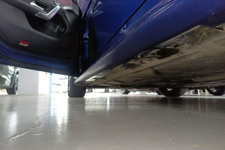 Used Mercedes-Benz A-Class 2023 A 200 L Fashion Model Left Side Sill