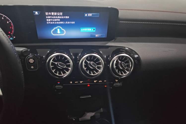 Used Mercedes-Benz A-Class 2023 A 200 L Fashion Model Audio And AC Panel
